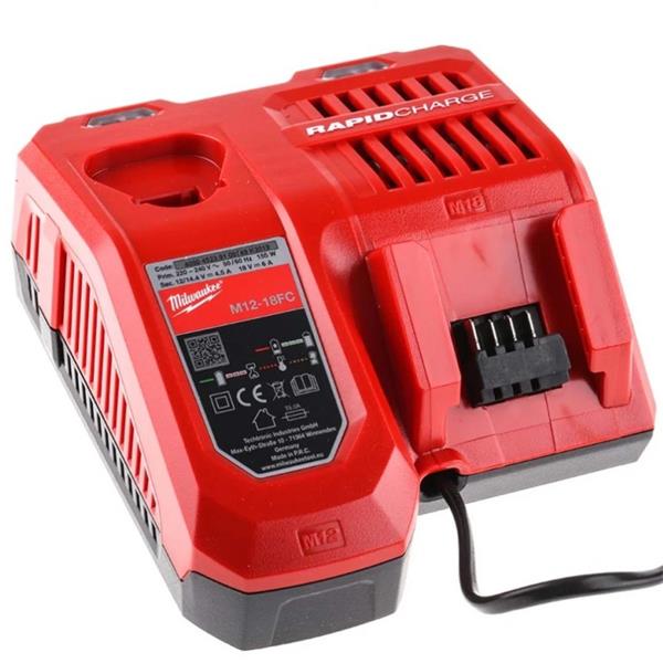 MILWAUKEE M12™ - M18™ FAST CHARGER