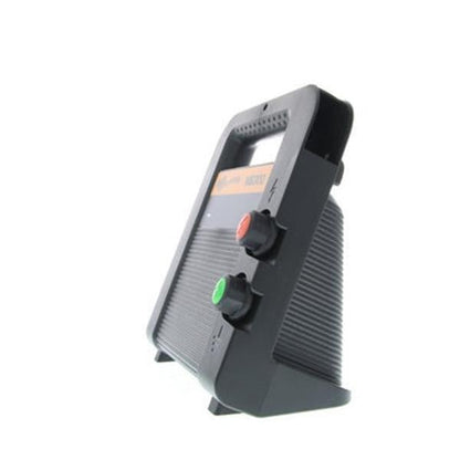 Gallagher MB300 fence energiser