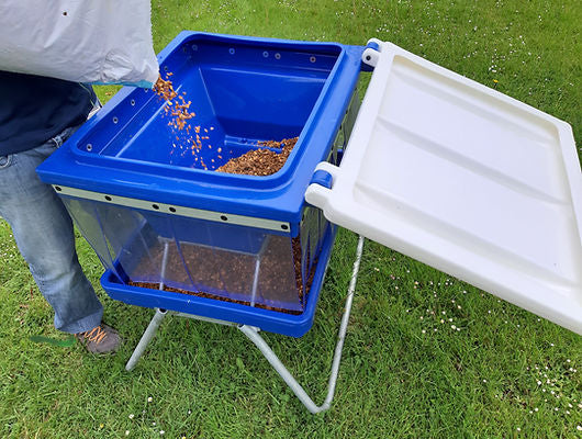 Stockman meal feeder