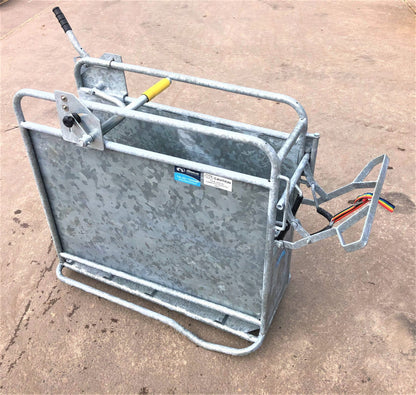 Calf Dehorning Crate